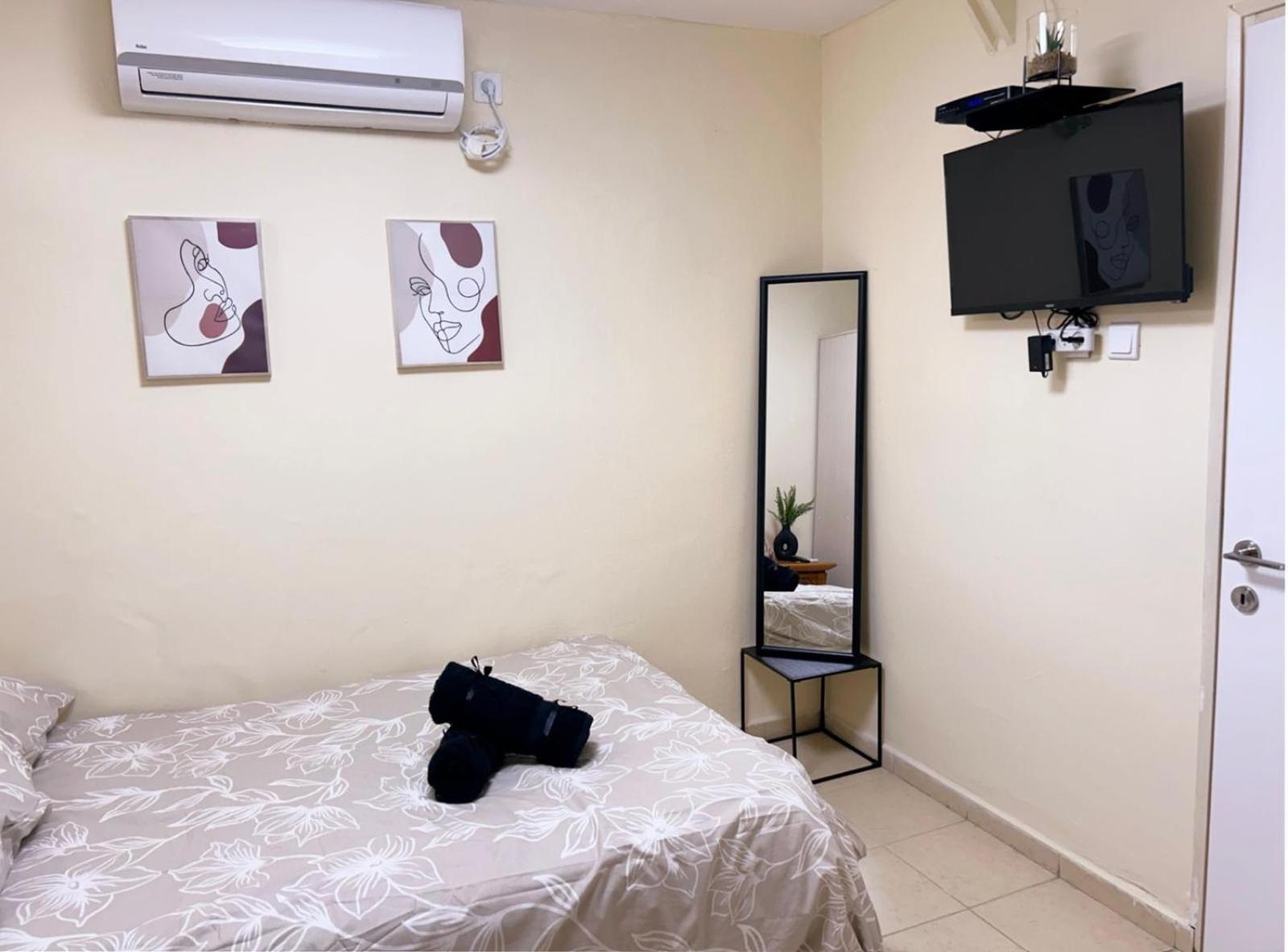 Guy'S Apartment 엘라트 외부 사진
